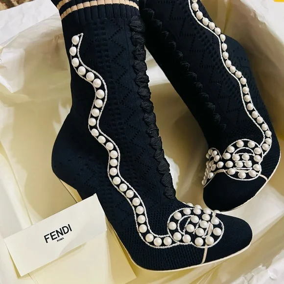 FENDI BOOTS TRONCHETTO FIL.3 WITH PEARLS 7.5 SIZE - Picture 6 of 14